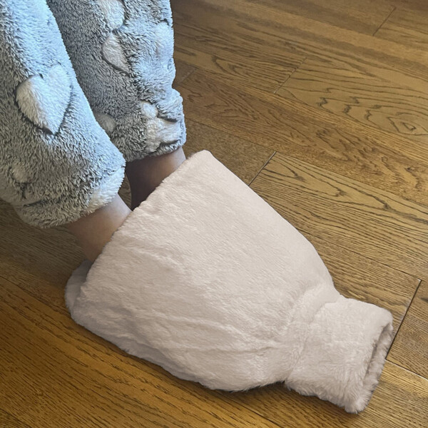 Luxury foot hot water bottle and cover in plush faux fur Thumbnail