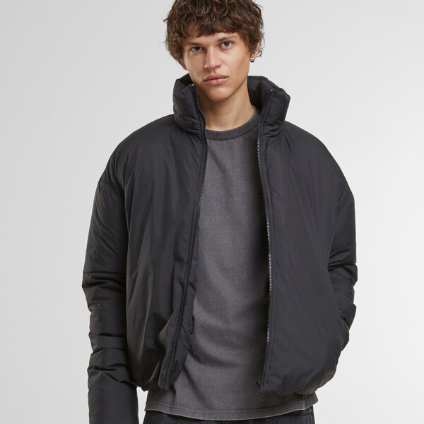 Oversized puffer jacket Thumbnail