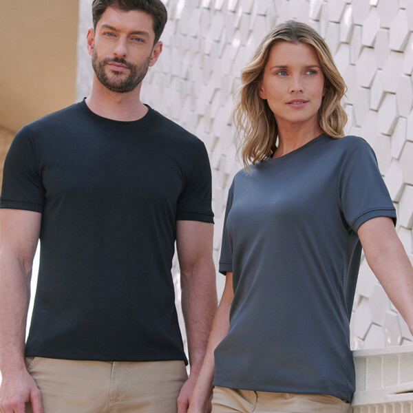 Henbury HiCool® Performance T-Shirt Thumbnail